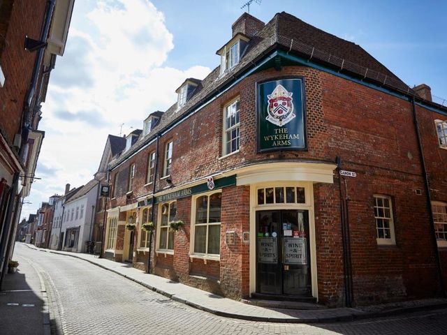 Wykeham Arms — 4.9 km away from Boomtown Fair