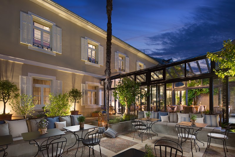 Almayer Art & Heritage Hotel — Old Town