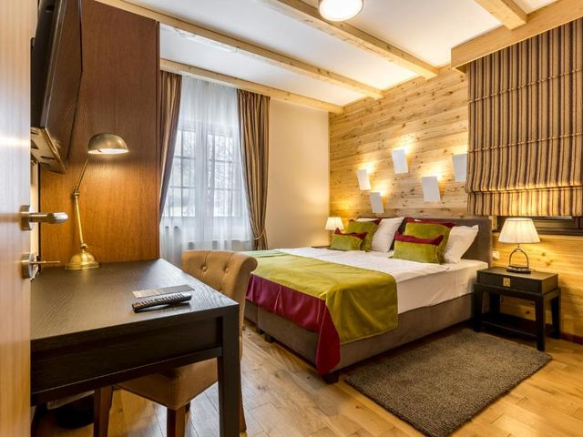 Fenomen Plitvice Resort — 3 km away from Plitvice Lakes from Zadar