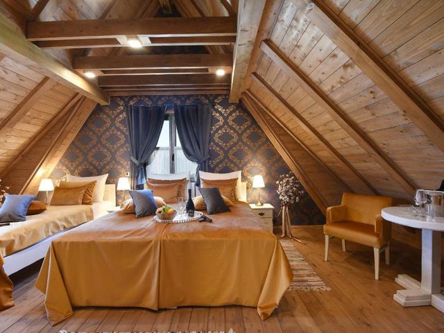 Lakeside Hotel Plitvice — 2.3 km away from Plitvice Lakes from Zadar