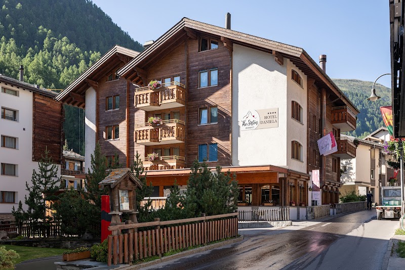 Hotel Daniela — Central Zermatt (easy walk to Bahnhofstrasse)