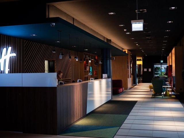 Holiday Inn Zürich Messe by IHG — 100 m away from Hallenstadion Zurich