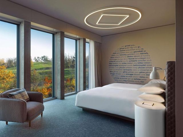 Hyatt Place Zurich Airport the Circle — 250 m from the airport