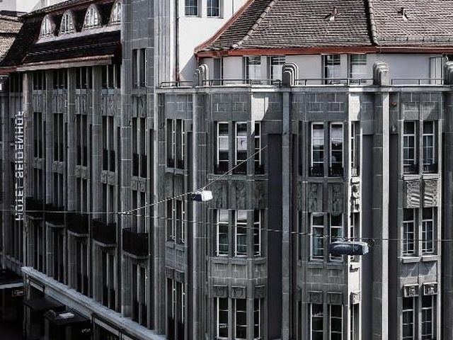 Sorell Boutique-Hotel Seidenhof Zürich — 250 m away from Bahnhofstrasse