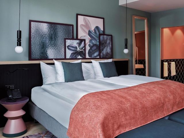 Sorell Boutique-Hotel St Peter Zürich — 150 m away from Bahnhofstrasse