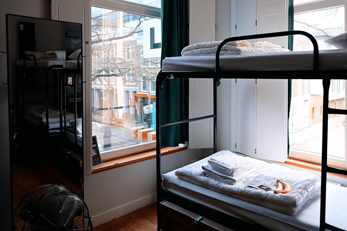 Capsule Hotels Guide — Japan's Innovation Goes Global